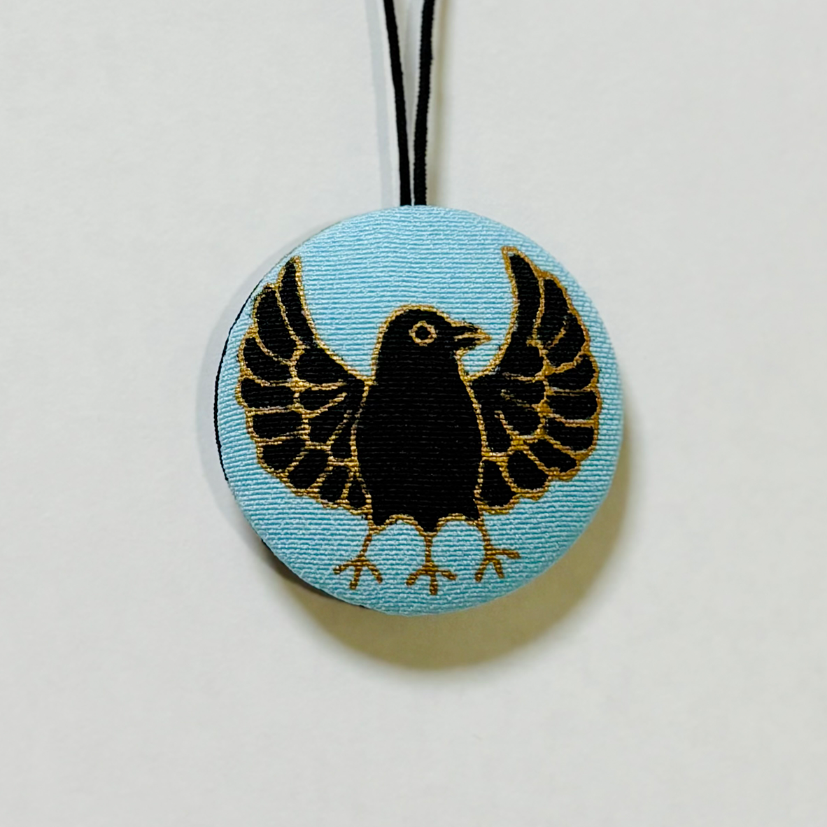 some-pri ラッキーチャーム「八咫烏」ベビーブルー